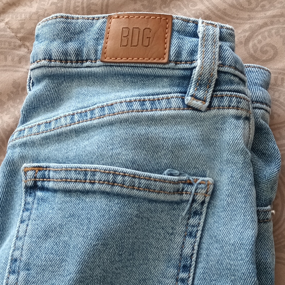 Jeans - Picture 4 of 4